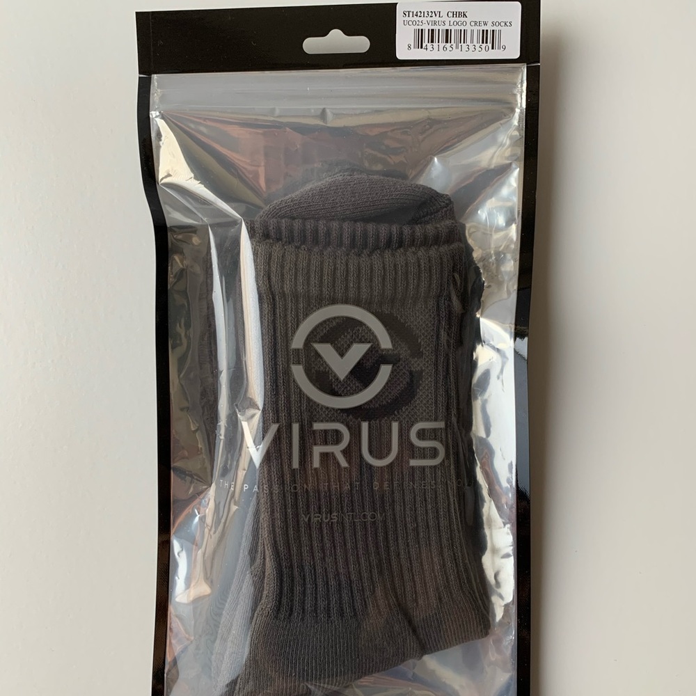 VIRUS UCO25 LOGO SOCKS